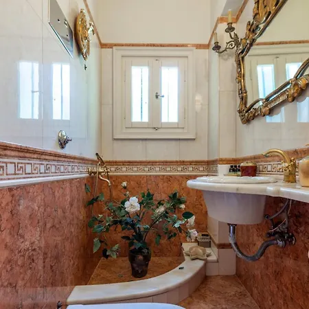 Palazzo Reale Villa